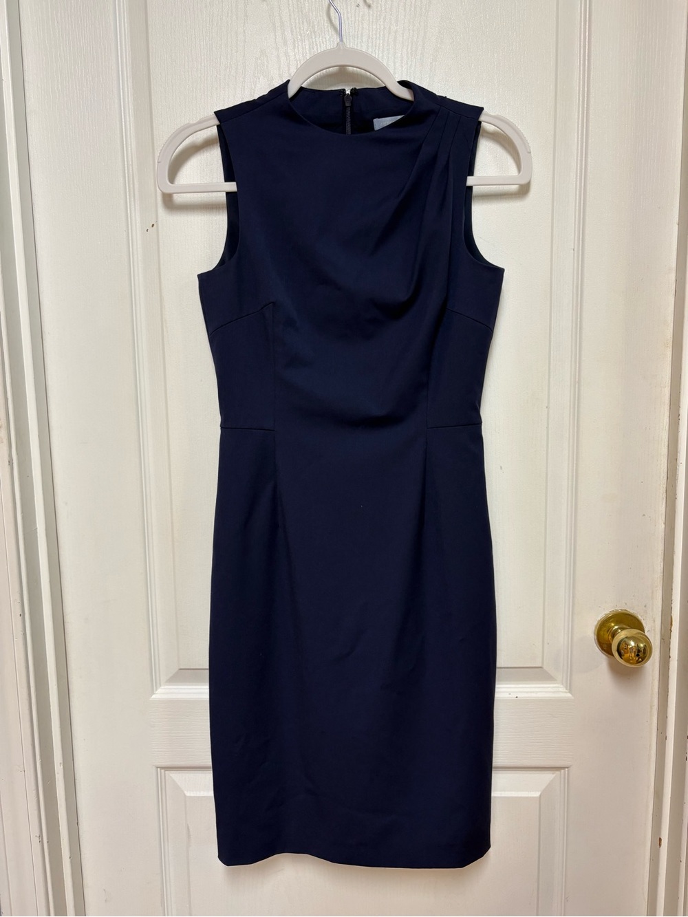 ANTONIO MELANI Sleeveless Sheath Dress in Navy size 2 - Picture 3 of 8